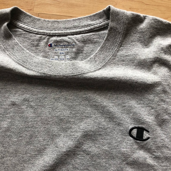 Men’s Champion Basic T Shirt Sz.2XL - Picture 2 of 2